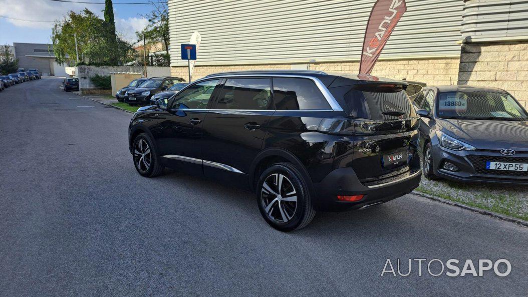 Peugeot 5008 de 2020