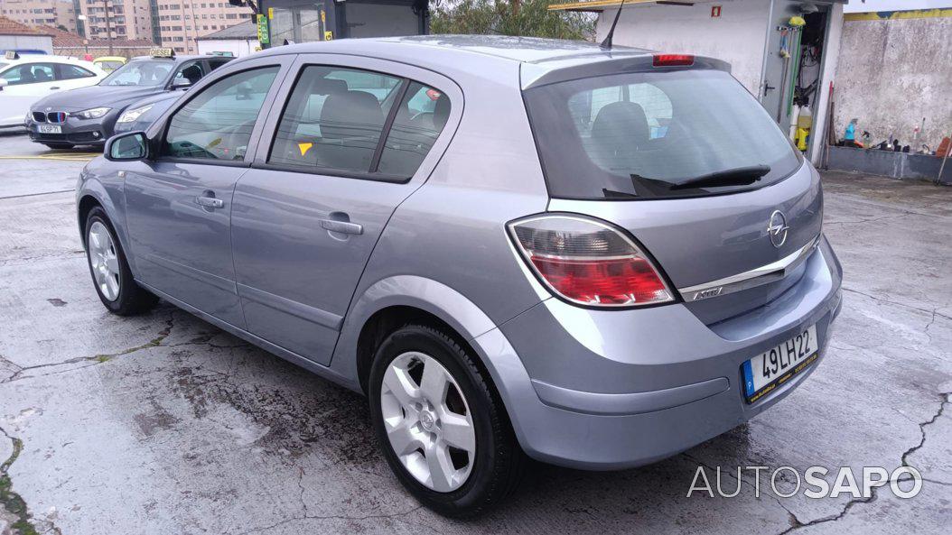 Opel Astra de 2009