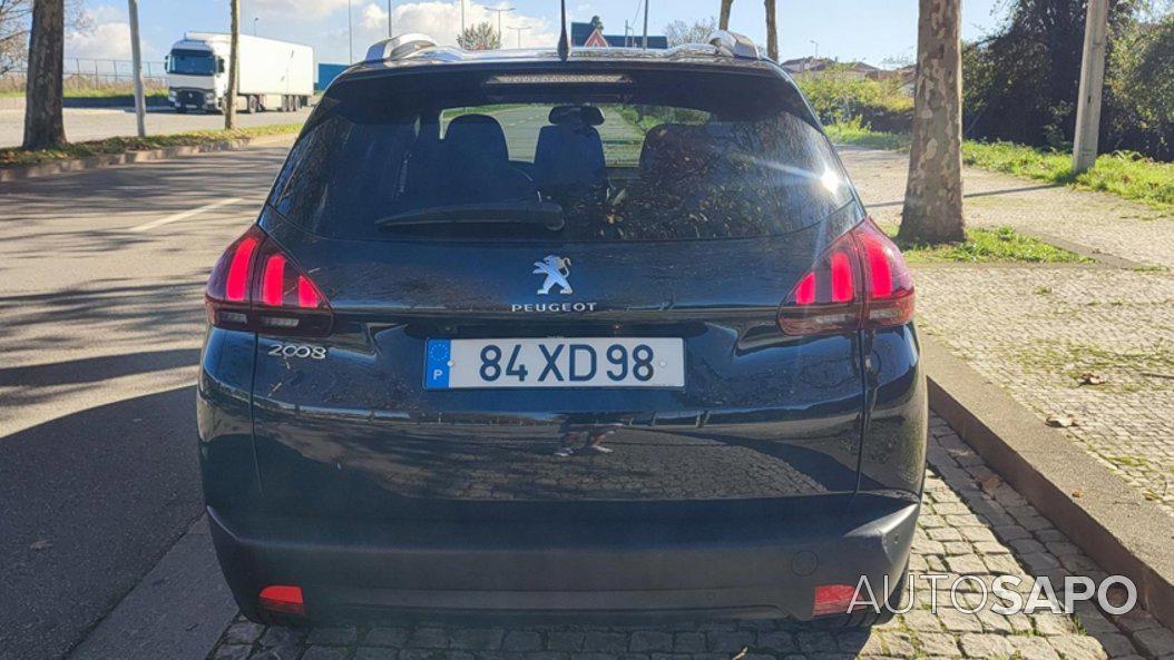 Peugeot 2008 1.2 PureTech Style de 2019