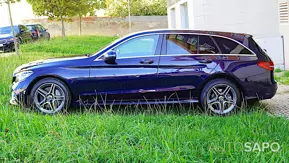 Mercedes-Benz Classe C 300 de AMG Line de 2020