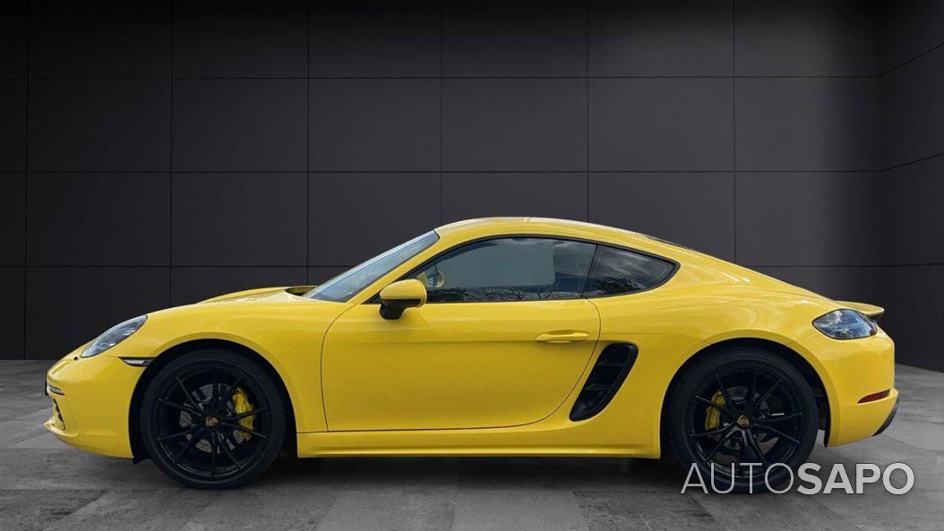 Porsche Cayman de 2019