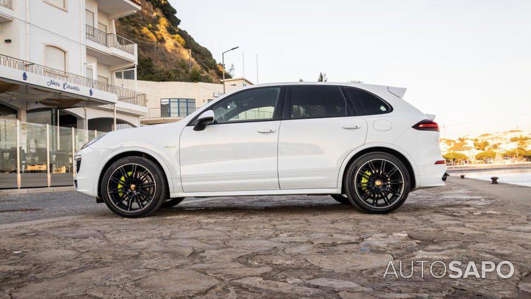 Porsche Cayenne S E-Hybrid de 2016