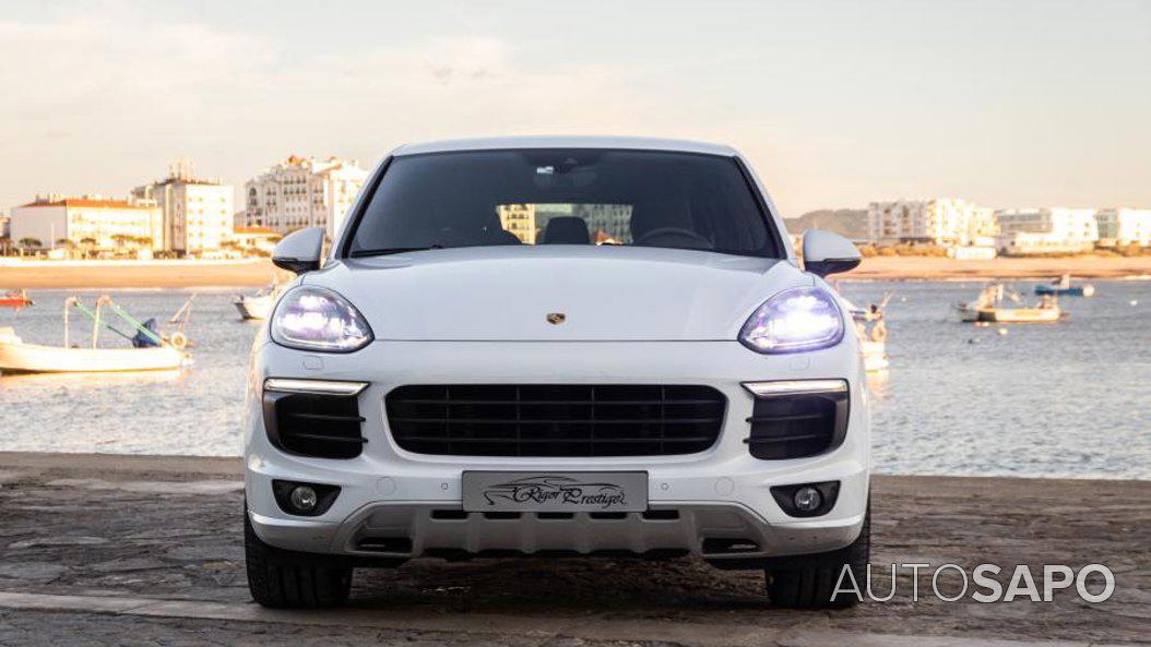 Porsche Cayenne S E-Hybrid de 2016