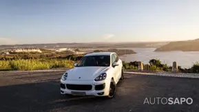 Porsche Cayenne S E-Hybrid de 2016