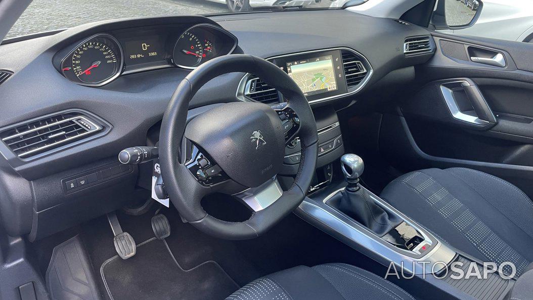 Peugeot 308 1.6 e-HDi Allure  J17 de 2015