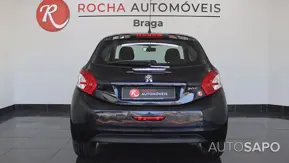 Peugeot 208 de 2014