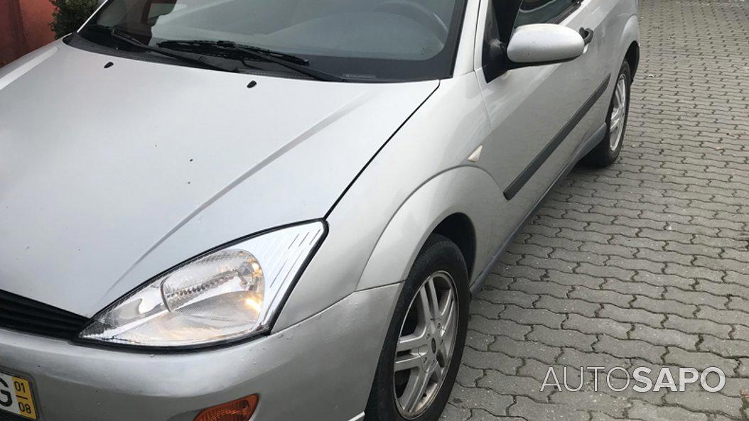 Ford Focus 1.8 TDdi Ambiente de 2001