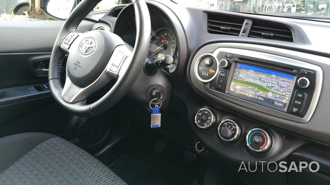 Toyota Yaris 1.4 D-4D Comfort+Navi de 2014