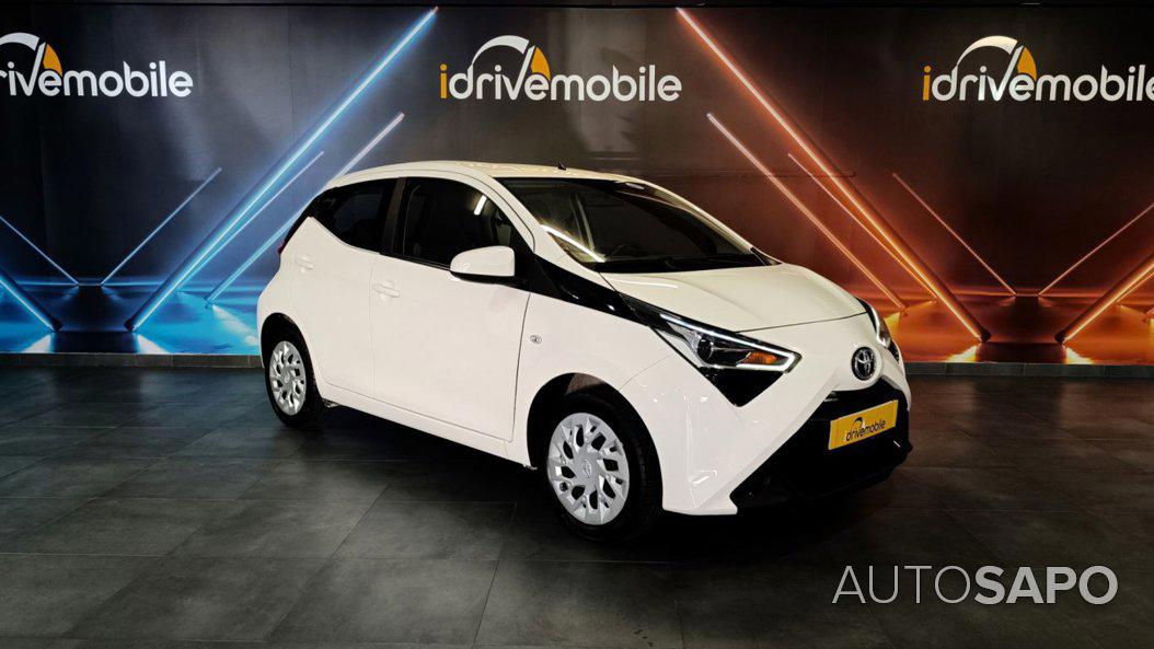 Toyota Aygo 1.0 X-Play de 2021