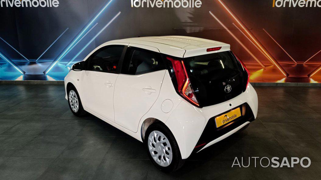 Toyota Aygo 1.0 X-Play de 2021