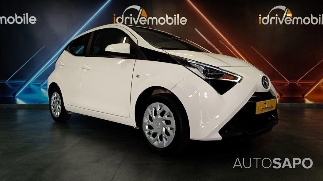 Toyota Aygo 1.0 X-Play de 2021