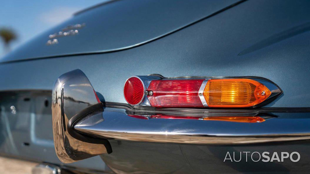 Jaguar E-Type Série 1 4.2 L de 1965