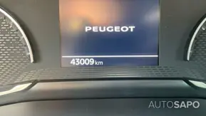 Peugeot 2008 1.2 PureTech Active Pack de 2023