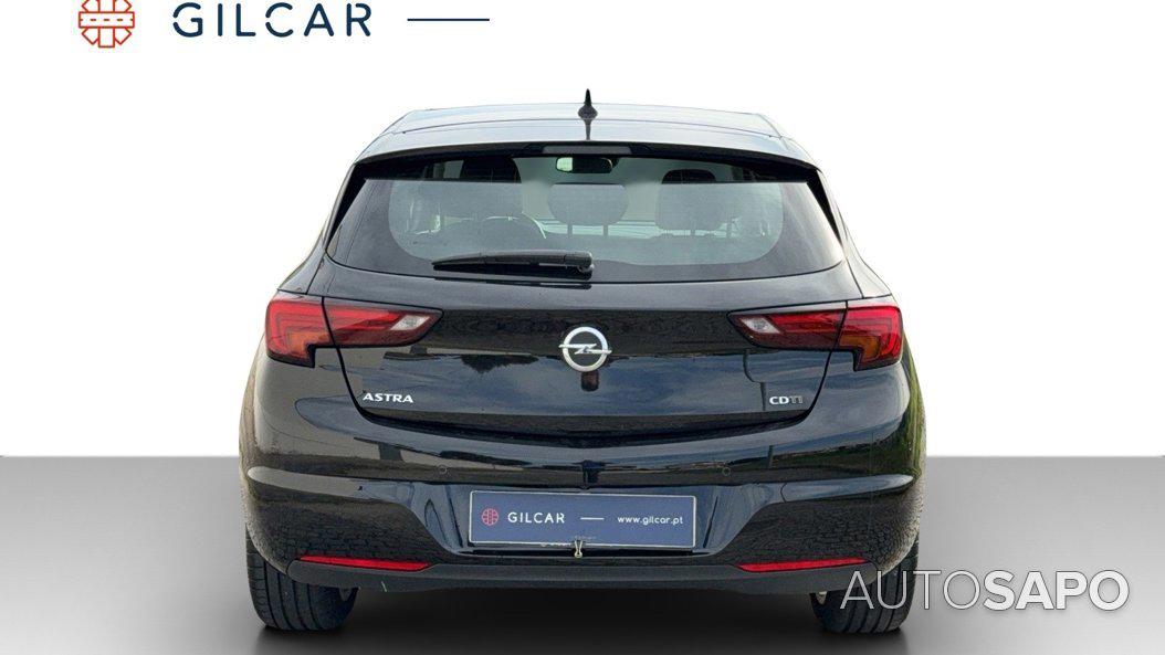 Opel Astra de 2019