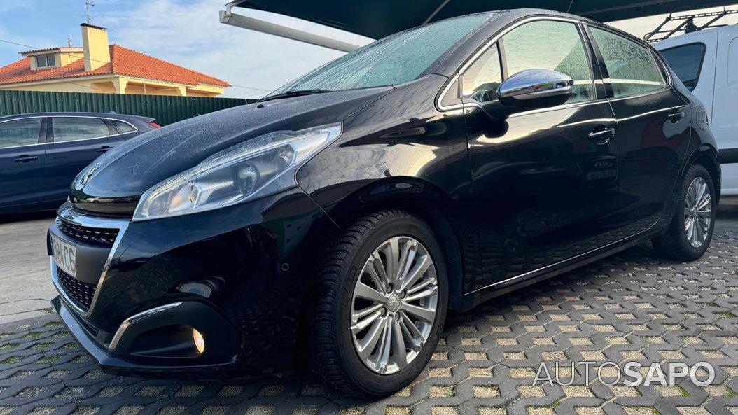 Peugeot 208 de 2015