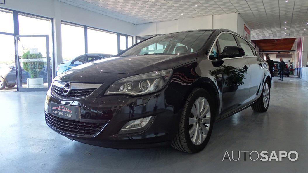 Opel Astra de 2012