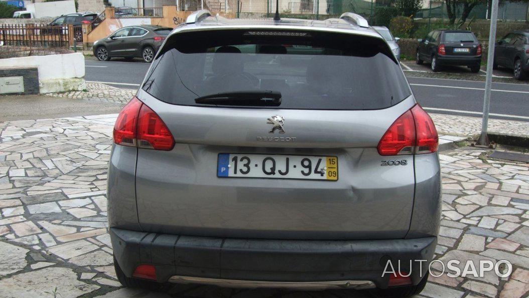 Peugeot 2008 1.2 PureTech Active Pack de 2015