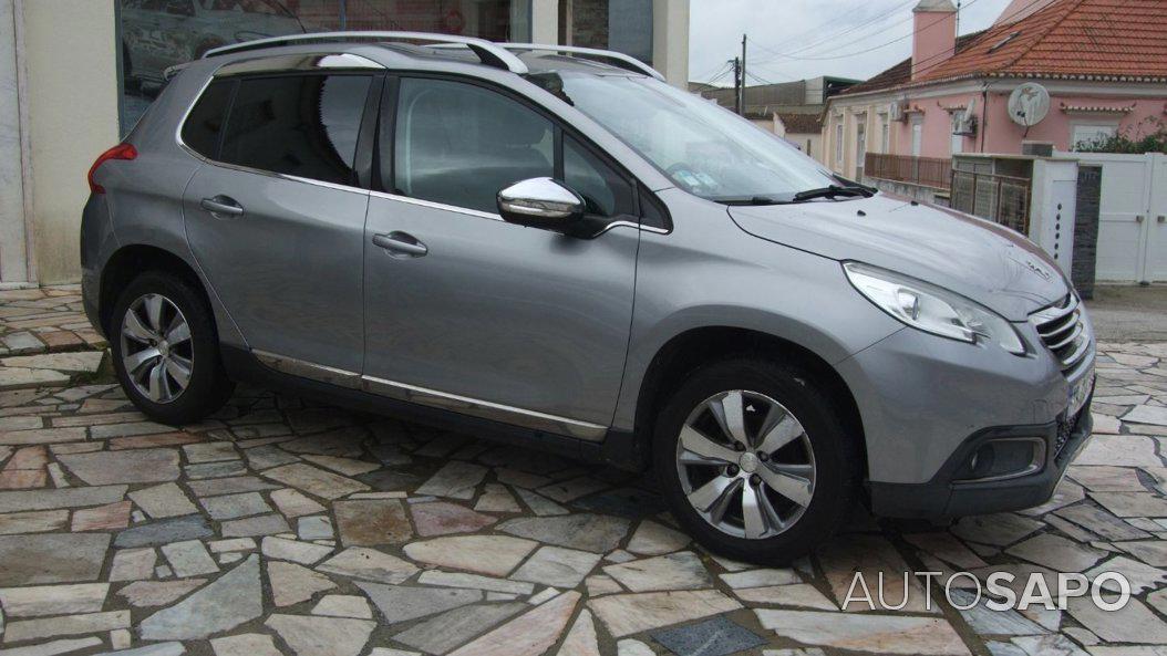 Peugeot 2008 1.2 PureTech Active Pack de 2015