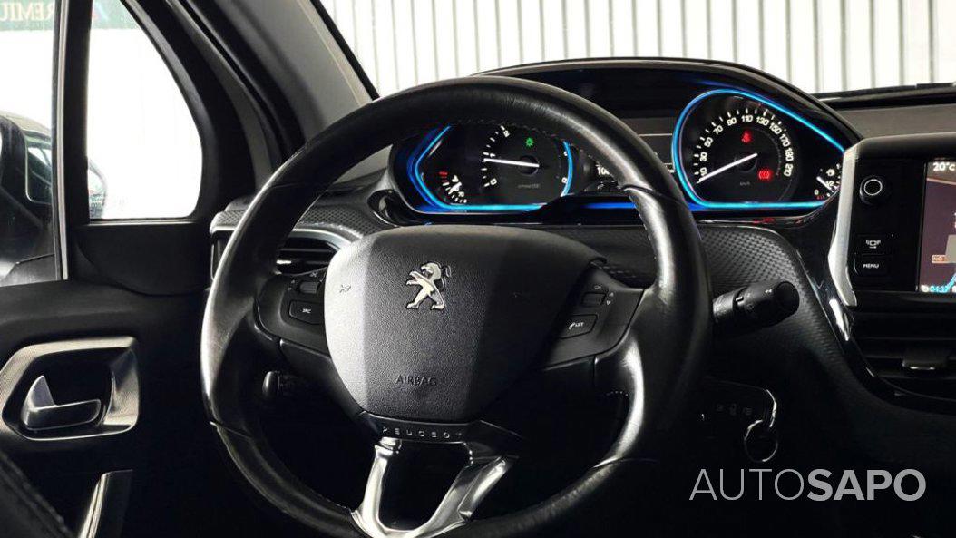 Peugeot 2008 1.6 e-HDi Allure de 2014