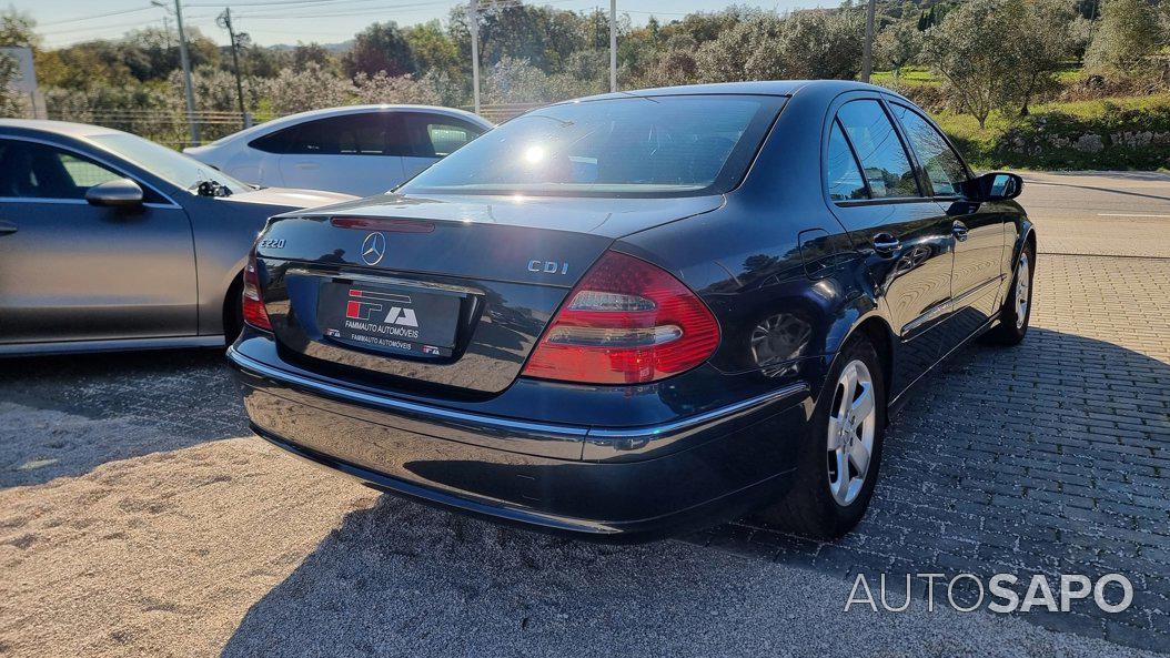 Mercedes-Benz Classe E de 2004