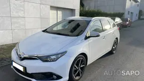 Toyota Auris 1.4 D-4D Comfort Pack Techno+Pack Sport de 2017