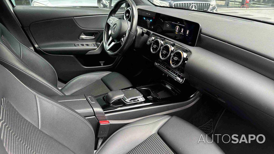 Mercedes-Benz Classe A 180 d Progressive Aut. de 2019