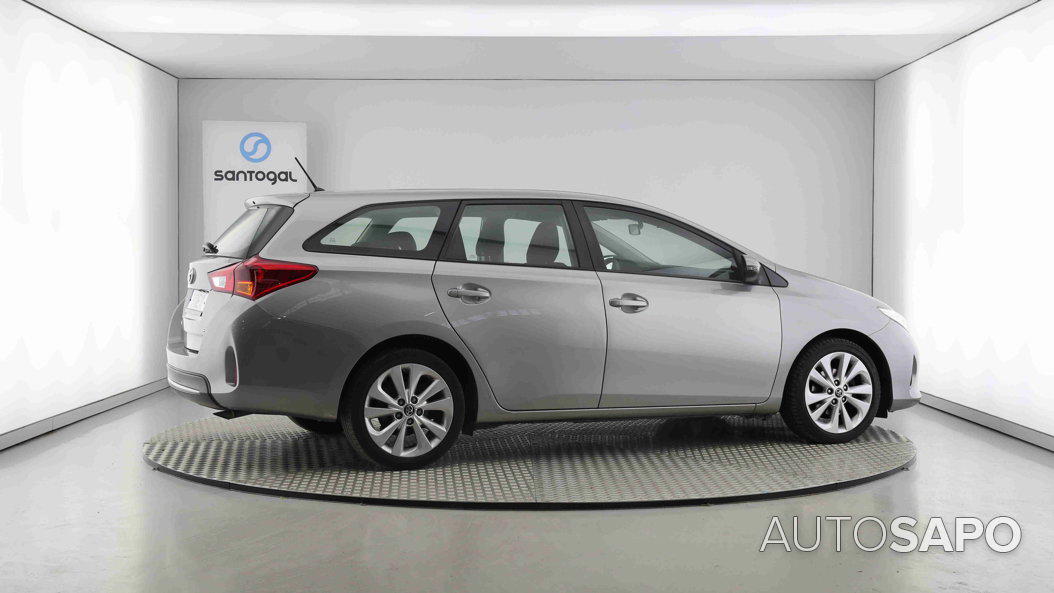 Toyota Auris TS 1.4 D-4D Active+AC de 2015