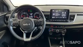 Kia Rio de 2023