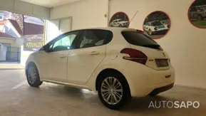 Peugeot 208 1.2 PureTech Style de 2016