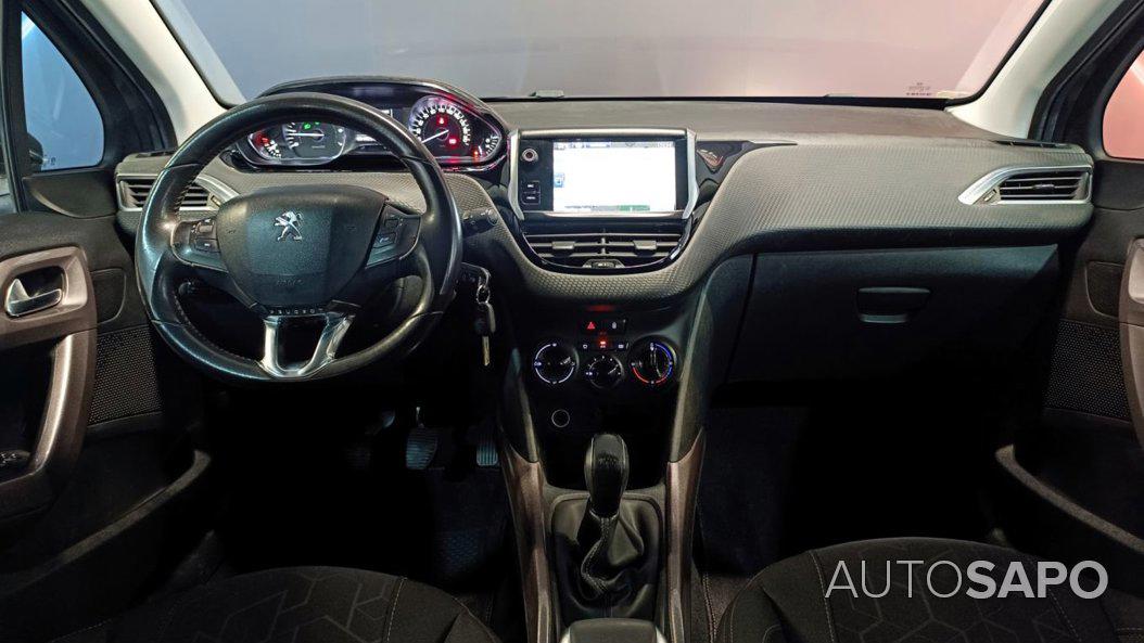 Peugeot 2008 1.2 PureTech Style de 2016