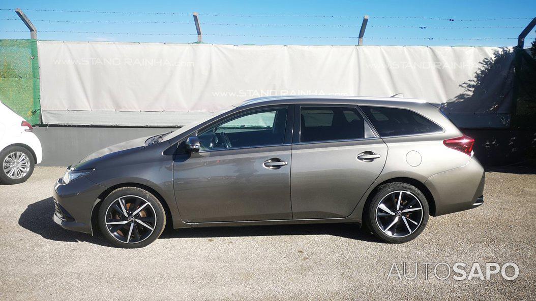 Toyota Auris 1.4 D-4D Comfort+Pack Techno de 2018