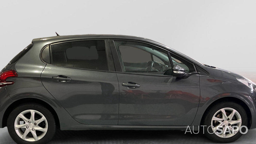 Peugeot 208 1.2 PureTech Active de 2015