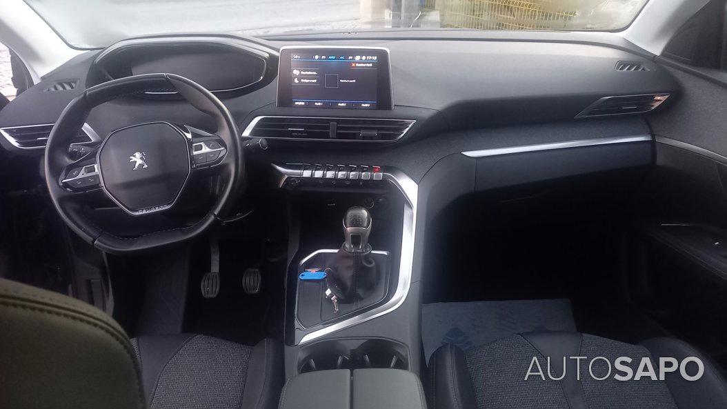 Peugeot 3008 1.5 BlueHDi Active Pack de 2019