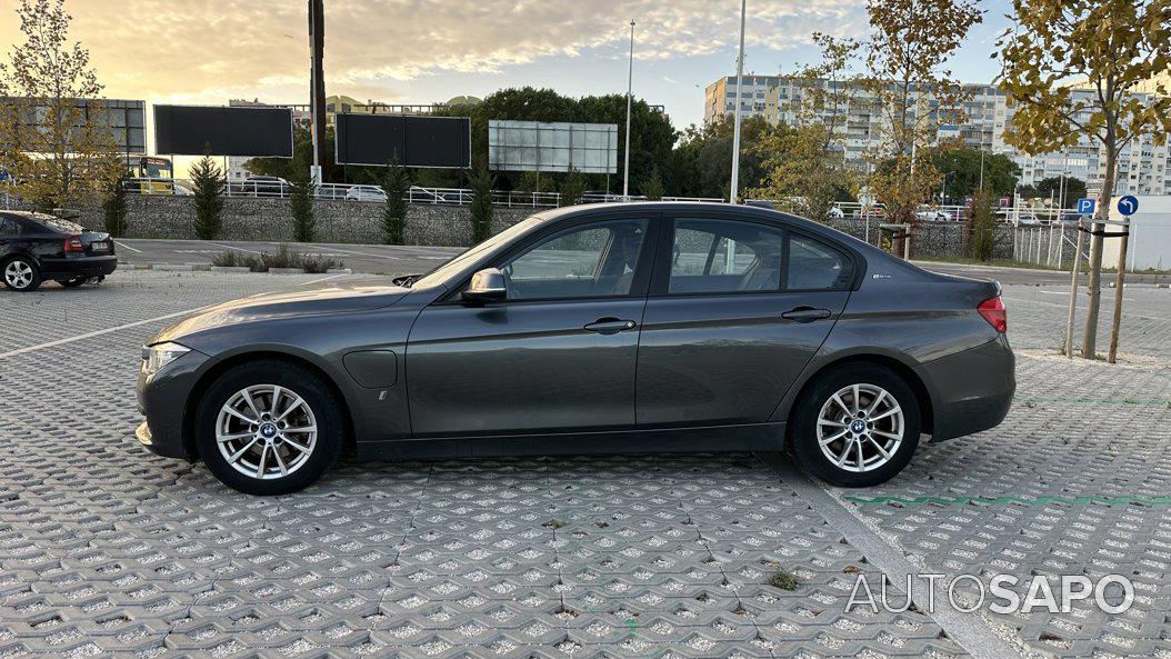 BMW Série 3 330 e iPerfomance Line Sport de 2017