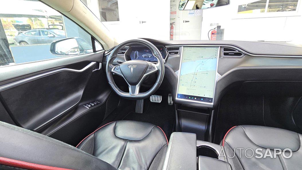 Tesla Model S 85 Perfomance de 2014