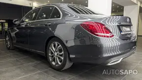 Mercedes-Benz Classe C 300 h Avantgarde de 2016