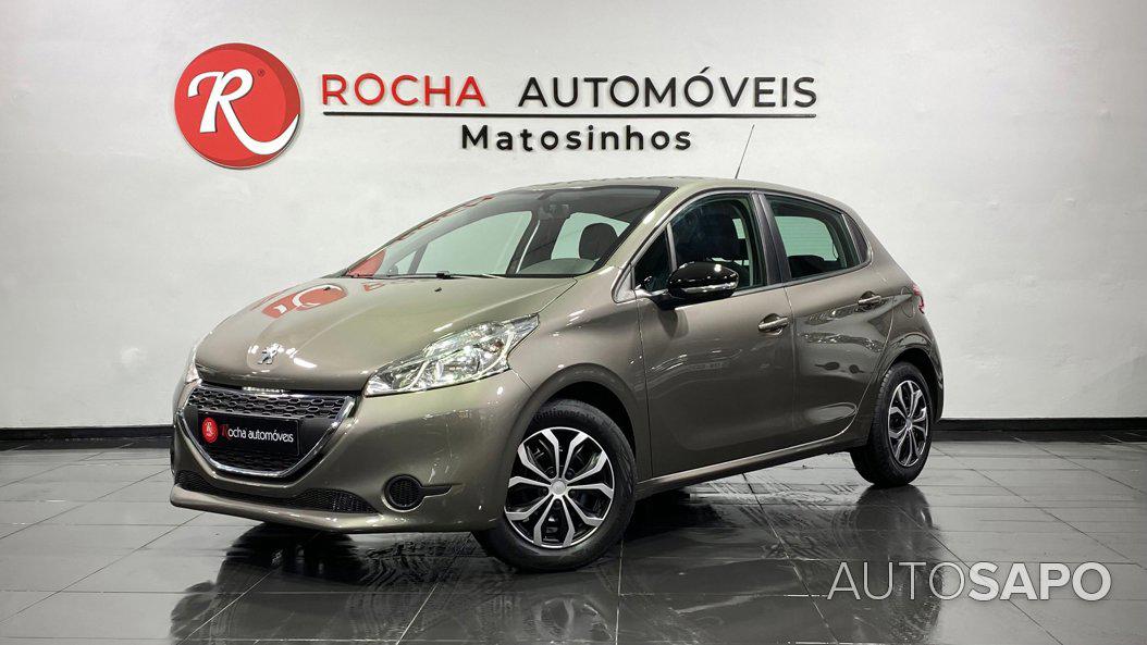 Peugeot 208 de 2014