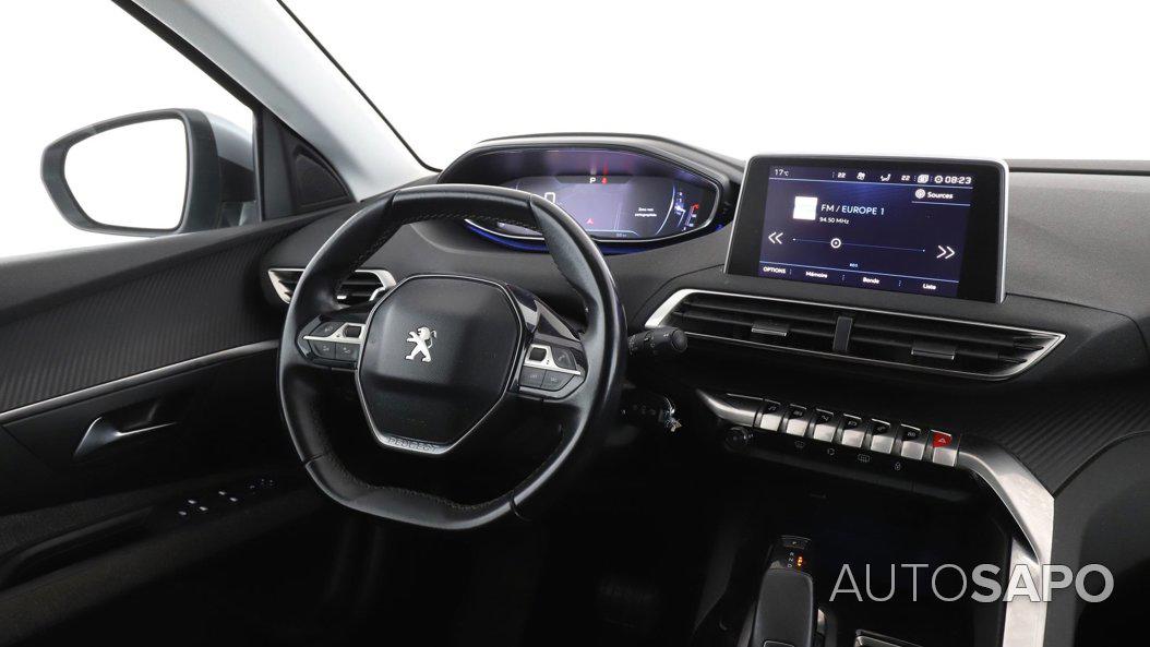 Peugeot 3008 1.2 PureTech Active de 2020