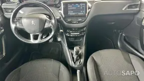 Peugeot 208 1.2 PureTech Allure de 2018