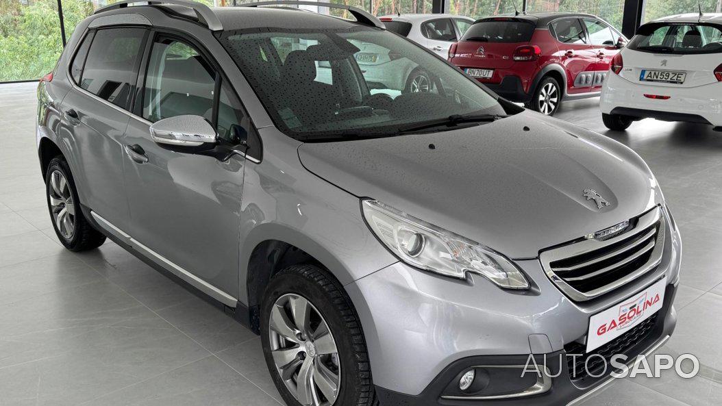 Peugeot 2008 1.2 PureTech Allure de 2014