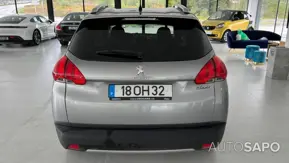 Peugeot 2008 1.2 PureTech Allure de 2014