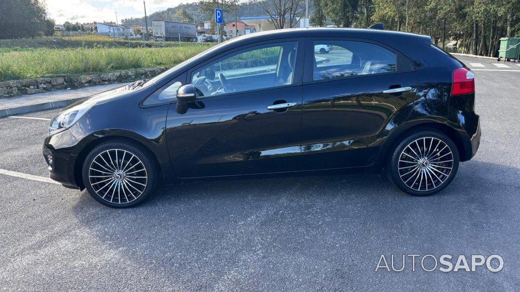 Kia Rio 1.2 CVVT TX AC+VE de 2011