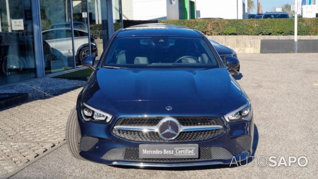 Mercedes-Benz Classe CLA 180d Shooting Brake Caixa Auto de 2023