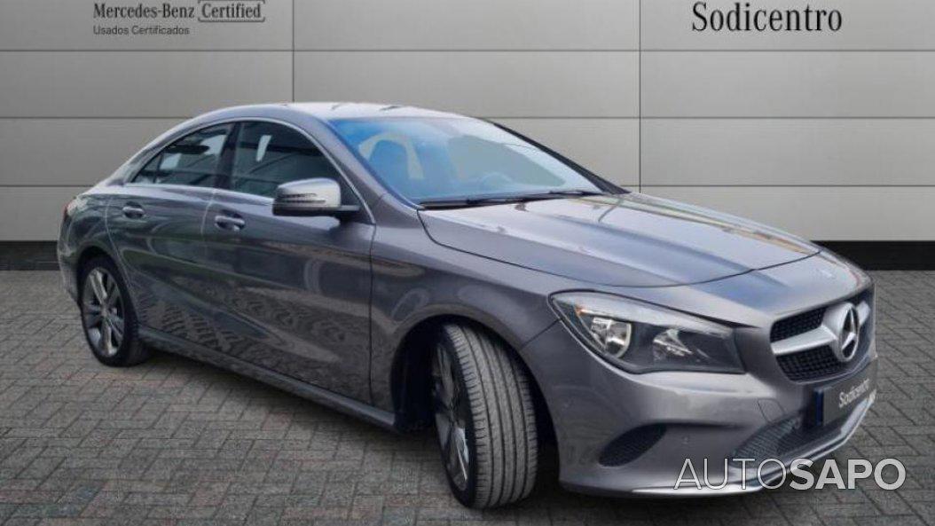 Mercedes-Benz Classe CLA 180 d Urban Aut. de 2017