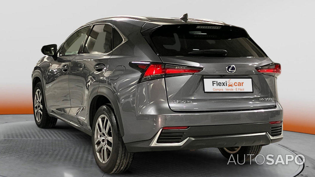 Lexus NX de 2021