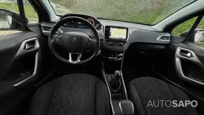 Peugeot 2008 1.2 VTi Active de 2015