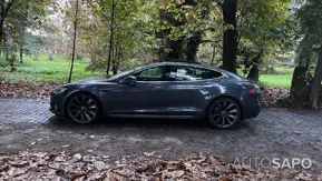 Tesla Model S 90D de 2017