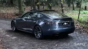 Tesla Model S 90D de 2017