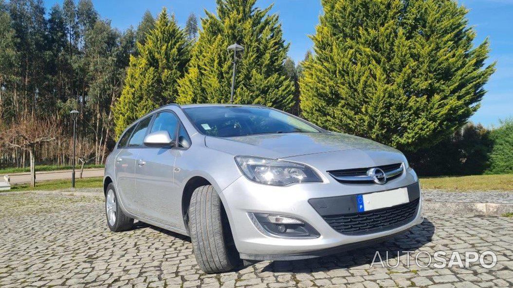 Opel Astra de 2012