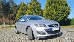 Opel Astra de 2012